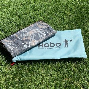 Hobo Lauren International Clutch Wallet